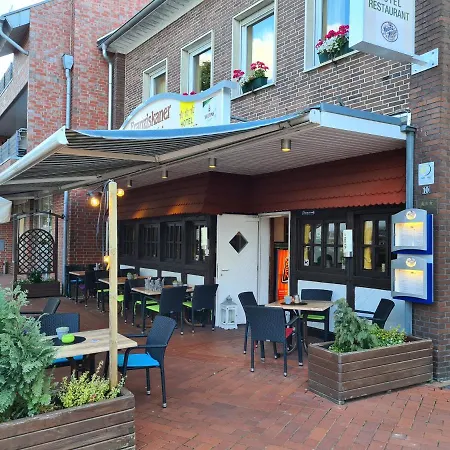 Franziskaner Am Markt Hotel 3*