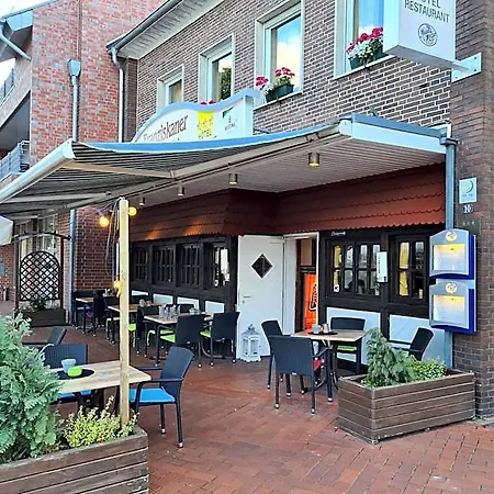 Hotel Franziskaner Am Markt 3*