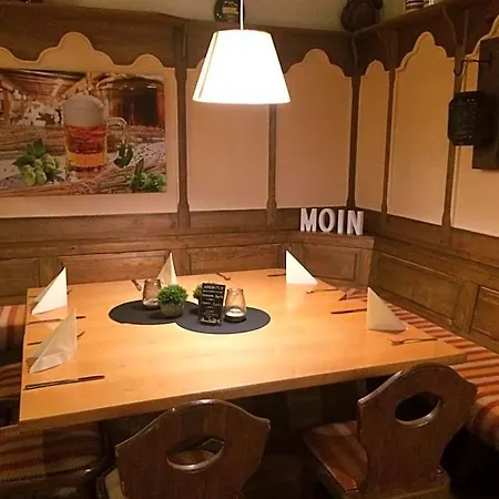 Franziskaner Am Markt Hotel 3*