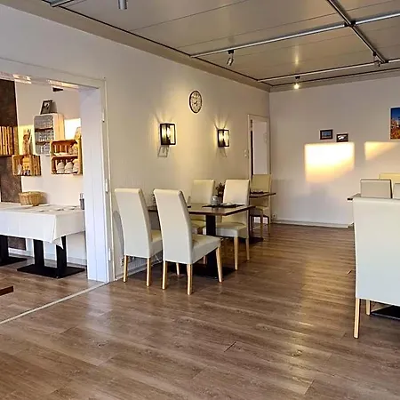 Hotel Franziskaner Am Markt Loningen