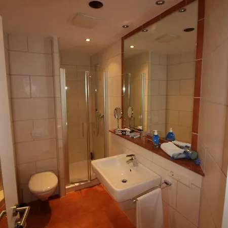 Franziskaner Am Markt Hotel Loningen